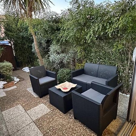 Studio Coin Nuit Ferme 4 Personnes - Les Mas De La Plage Sanary-sur-Mer Exterior foto