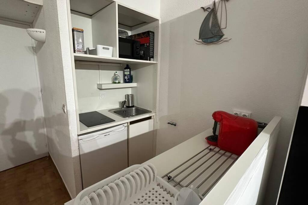 Studio Coin Nuit Ferme 4 Personnes - Les Mas De La Plage Sanary-sur-Mer Exterior foto